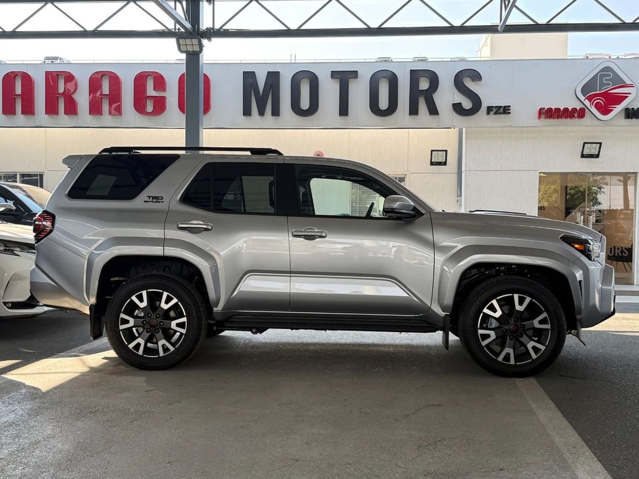 Toyota 4Runner 4RUNNER TRD SPORT