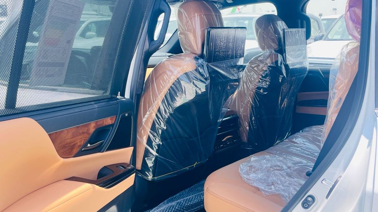 Lexus LX600 SIGNATURE