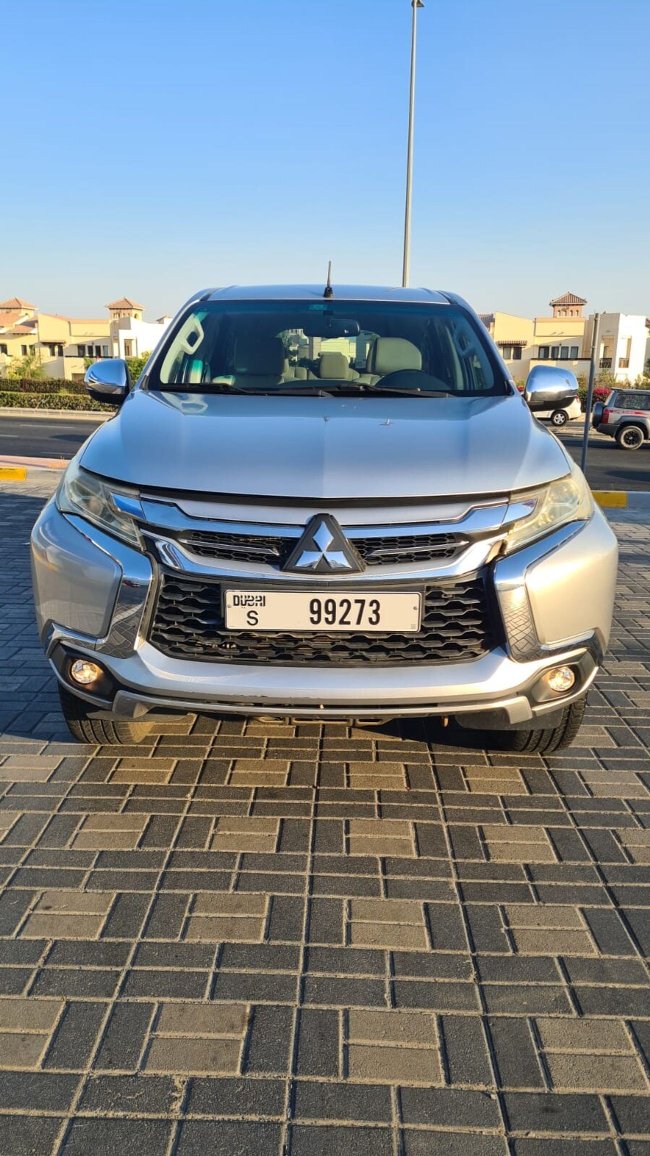 Mitsubishi Montero Sport GLS  3.0L