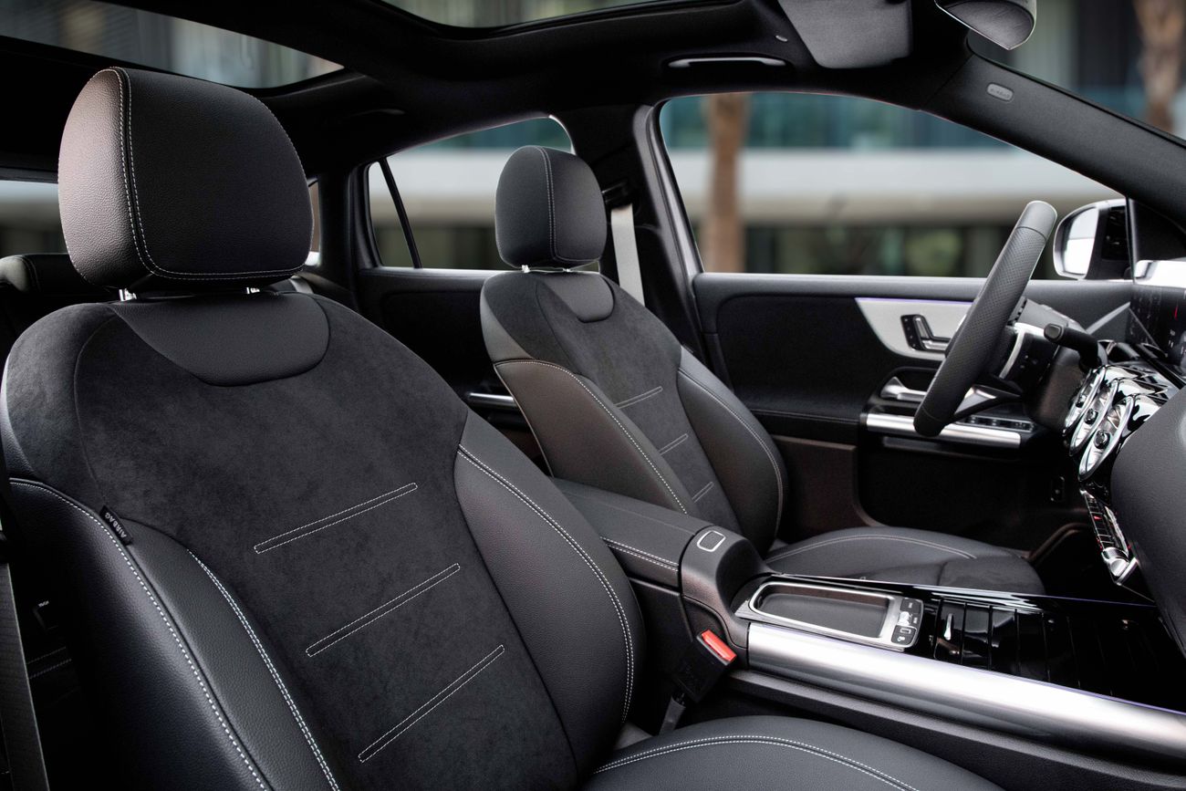 Mercedes-Benz GLA 200 GLA 200 AMG | 4,113 P.M | 0% Downpayment | 5 YEARS AGENCY WARRANTY!