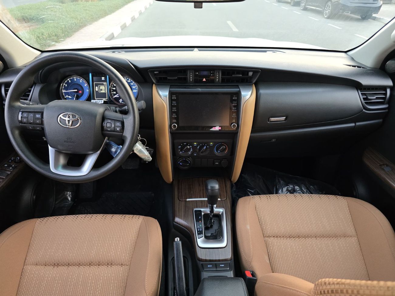 Toyota Fortuner 2.7L AT 2024 Model Gray Color