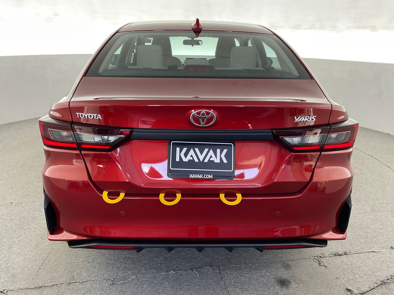 Toyota Yaris E | Guaranteed Warranty | 0 Down Payment