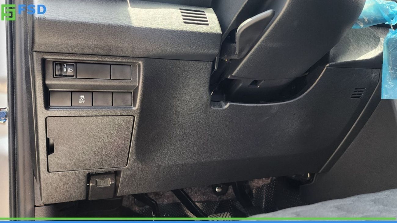 ميتسوبيشي L200 Mitsubishi L200 2.4L Diesel D-Cabin 4x4 GL M/T Mid-Line MY-2025