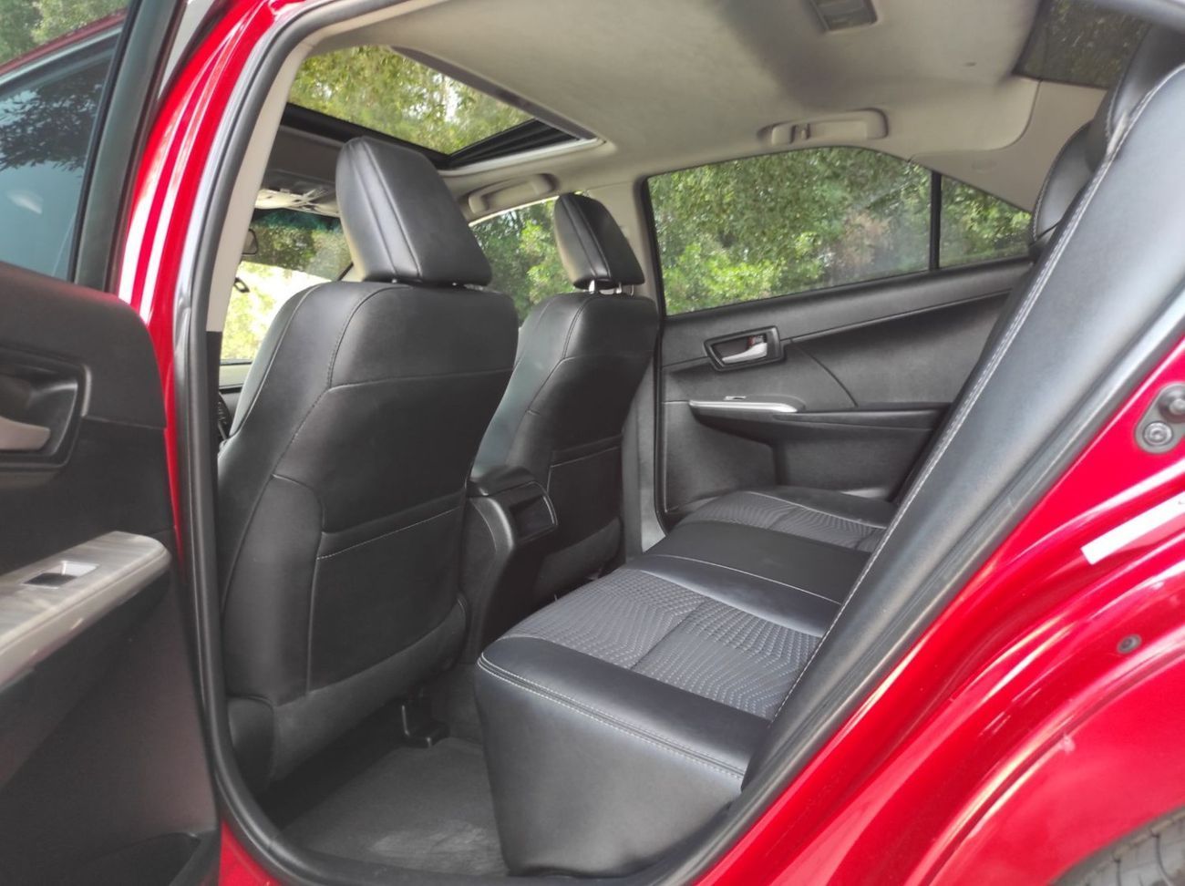 Toyota Camry GLX+ 2.5L Toyota Camry 2014 V4 2.5 Full options no1