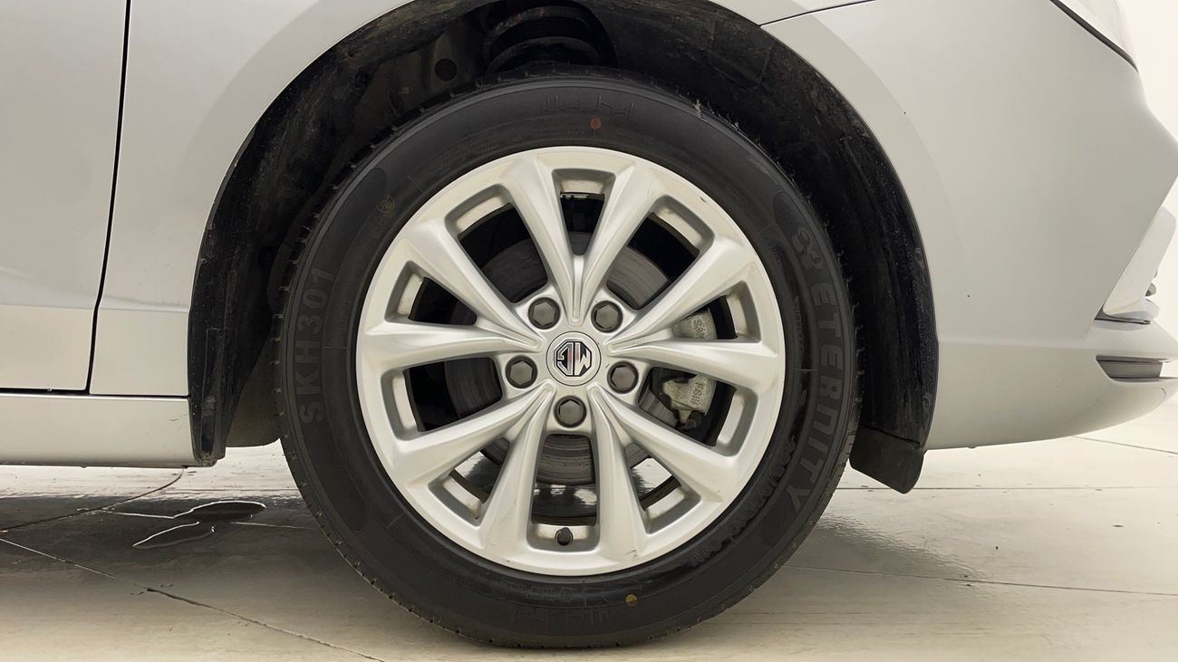 MG 5 STD 1.5 | Zero Down Payment | Home Test Drive