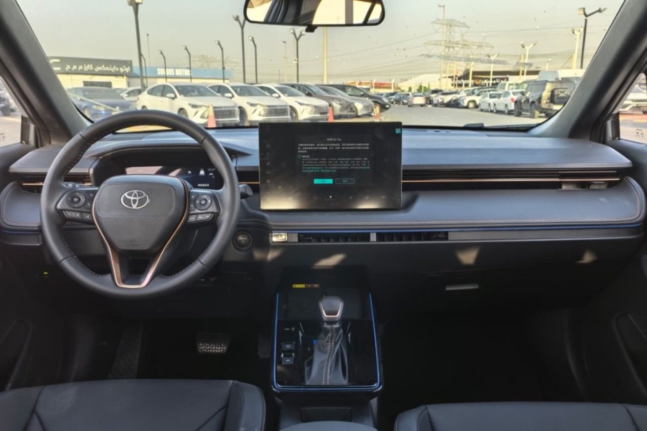 تويوتا فرونتلاندر 2025 TOYOTA FRONTLANDER 2.0L LUXURY HYBRID FULL OPTIONS NEW SHAPE WITH SUNROOF,RADAR,LEATHER SEAT,EL