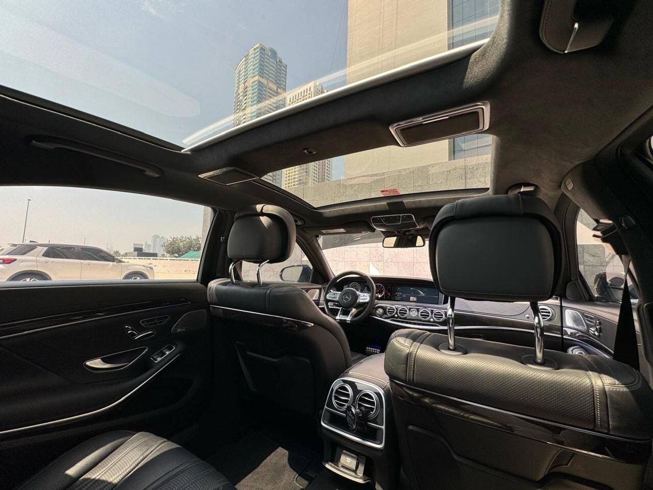 Mercedes-Benz S 63 AMG Std 5.5L