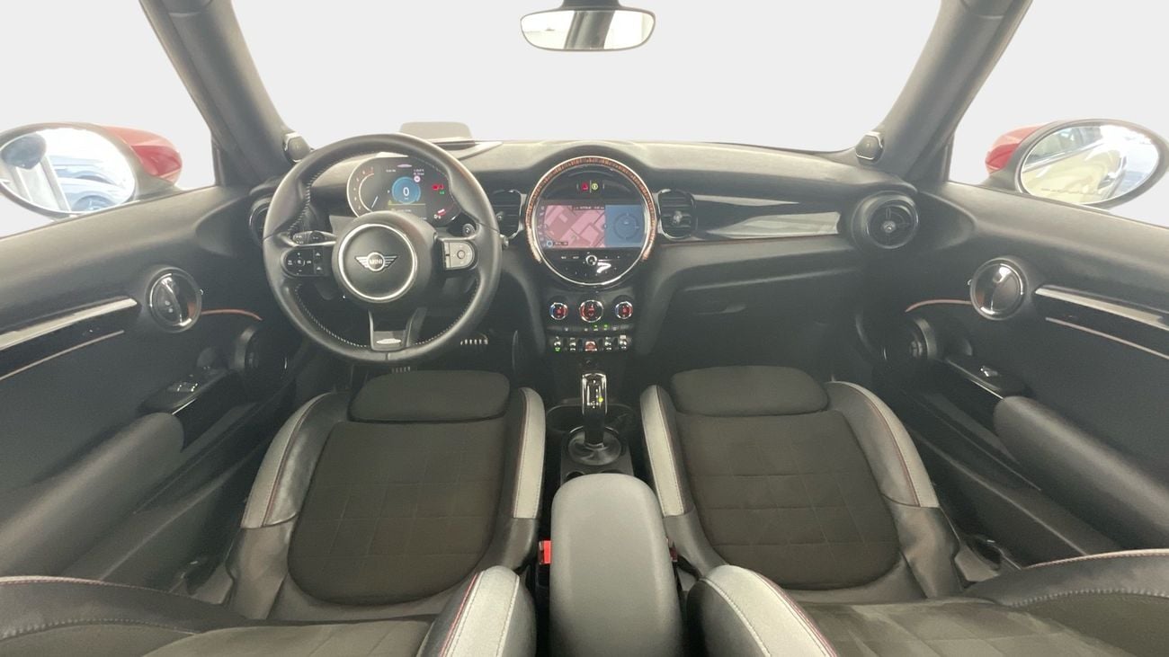 ميني جون كوبر John Cooper Works | شامل الضمان | 0 ﺪﻔﻋﺓ ﺃﻮﻟﻯ