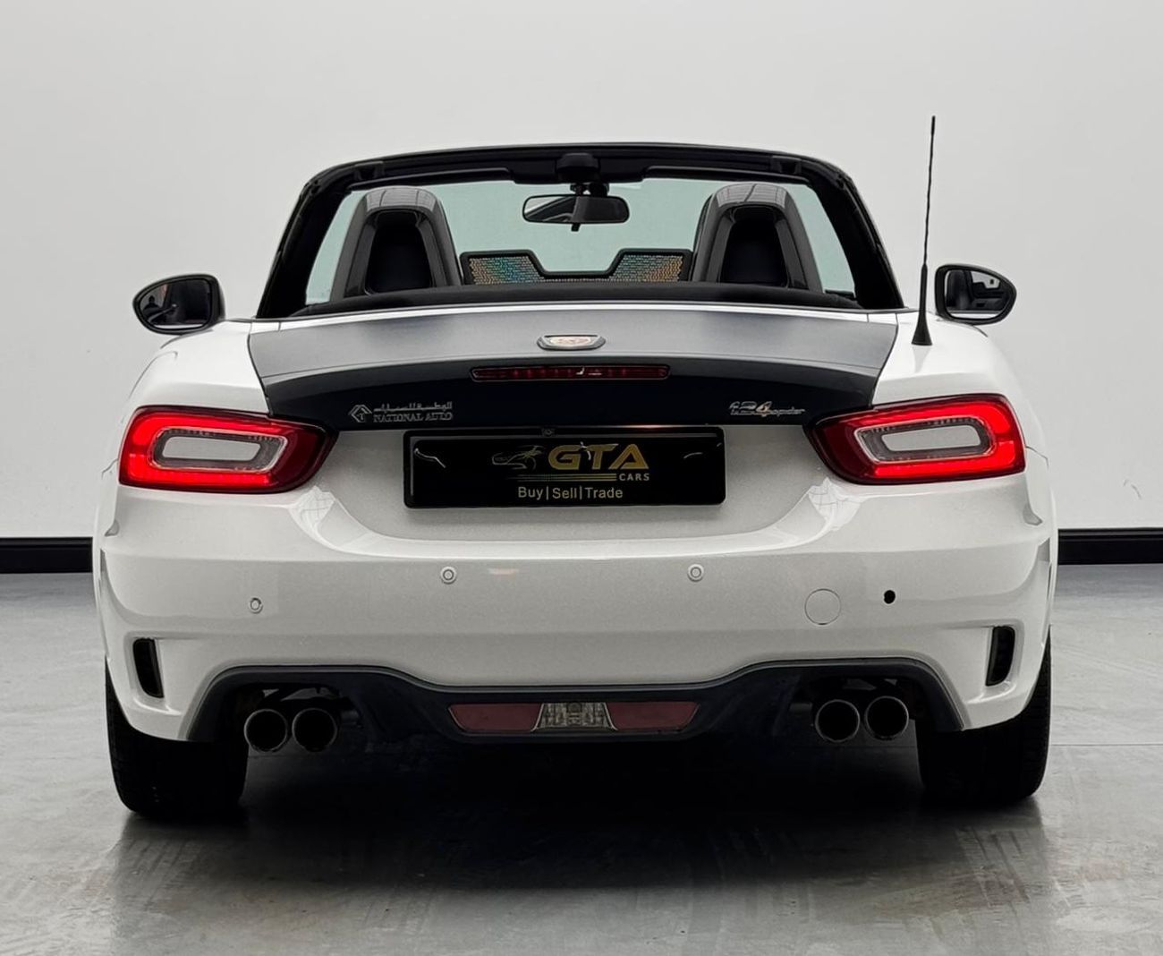 أبارث 124 سبائیدر 2018 Abarth 124 Spider, Service History, 1 Year Warranty, Excellent Condition, GCC