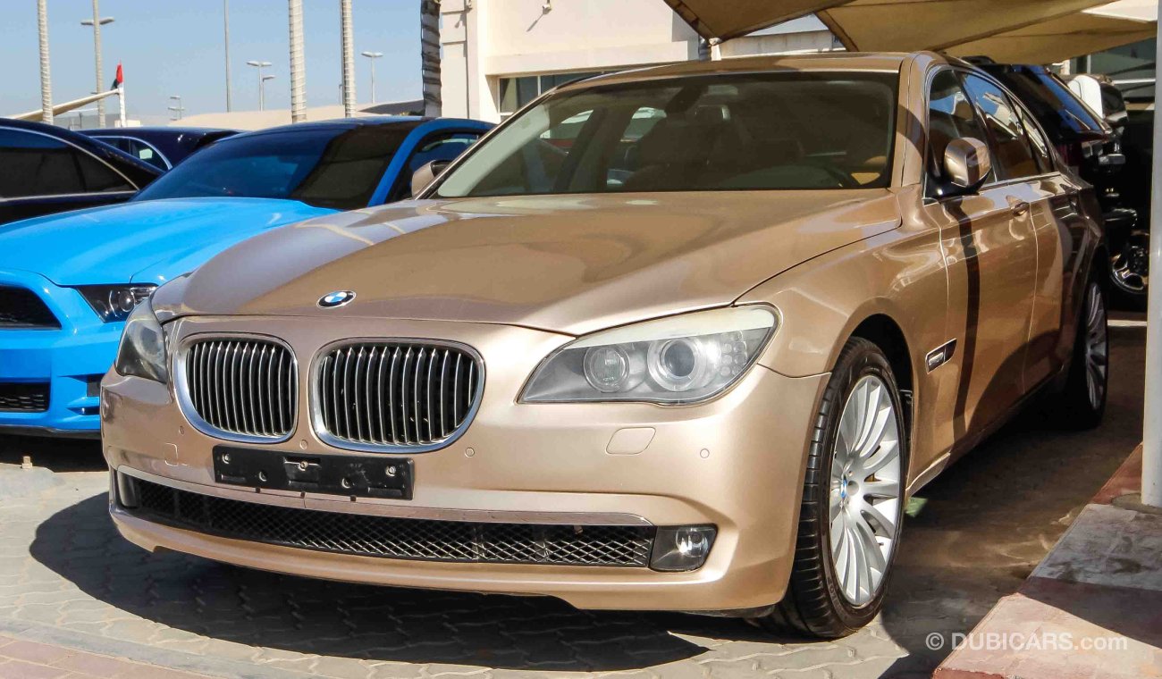 BMW 750Li i