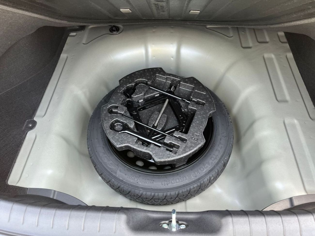 هيونداي إلانترا 1.5L Full Option CVT Grey