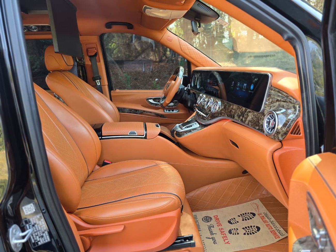 Mercedes-Benz V 250 Std 2.1L MERCEDES VITO 2023 // 2KEYS // LOW MILEGE // MAYBACH BODY KIT // PERFECT CONDITION