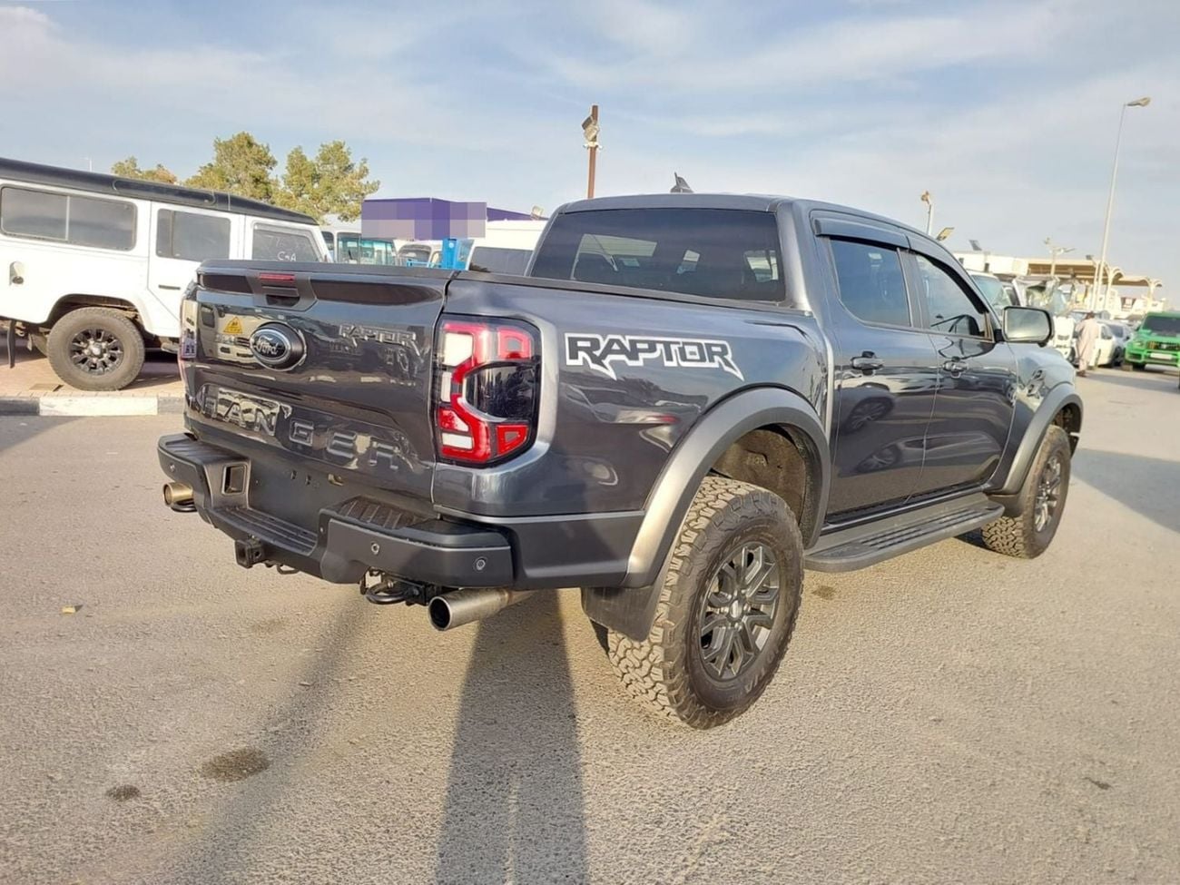 Ford Ranger RAPTOR Double Cabin Pickup 3.0L V6 Twin Turbo Petrol engine 4WD 360° Camera Automatic Gear 5 Seats 4