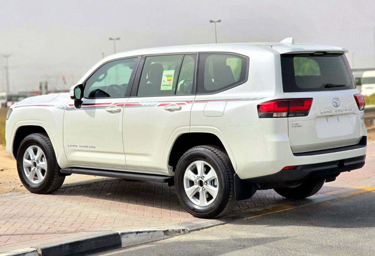 تويوتا لاند كروزر LC300 GXR 3.5 - MID OPTIONS - SUNROOF - 2025 MODEL - WHITE INSIDE BLACK -
