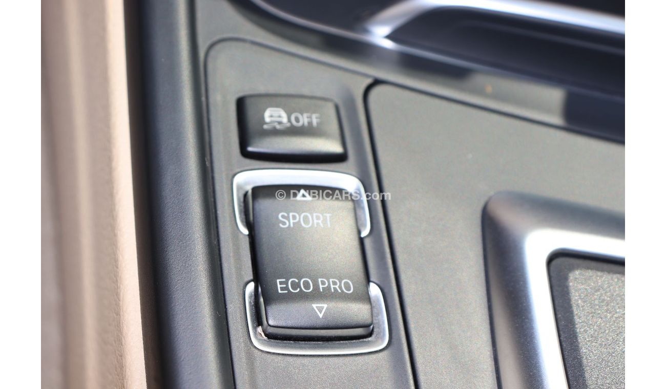 بي أم دبليو 318i BMW 318i 2017 GCC 1.6L