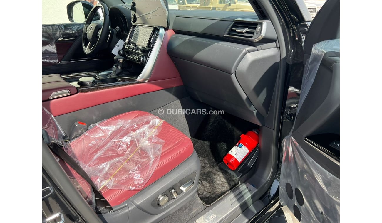 Lexus LX 600 3.5L TURBO SPORT // 2022 // FULL OPTION WITH 360 CAMERA , SUNROOF , LEATHER & POWER SEATS // SPECIAL