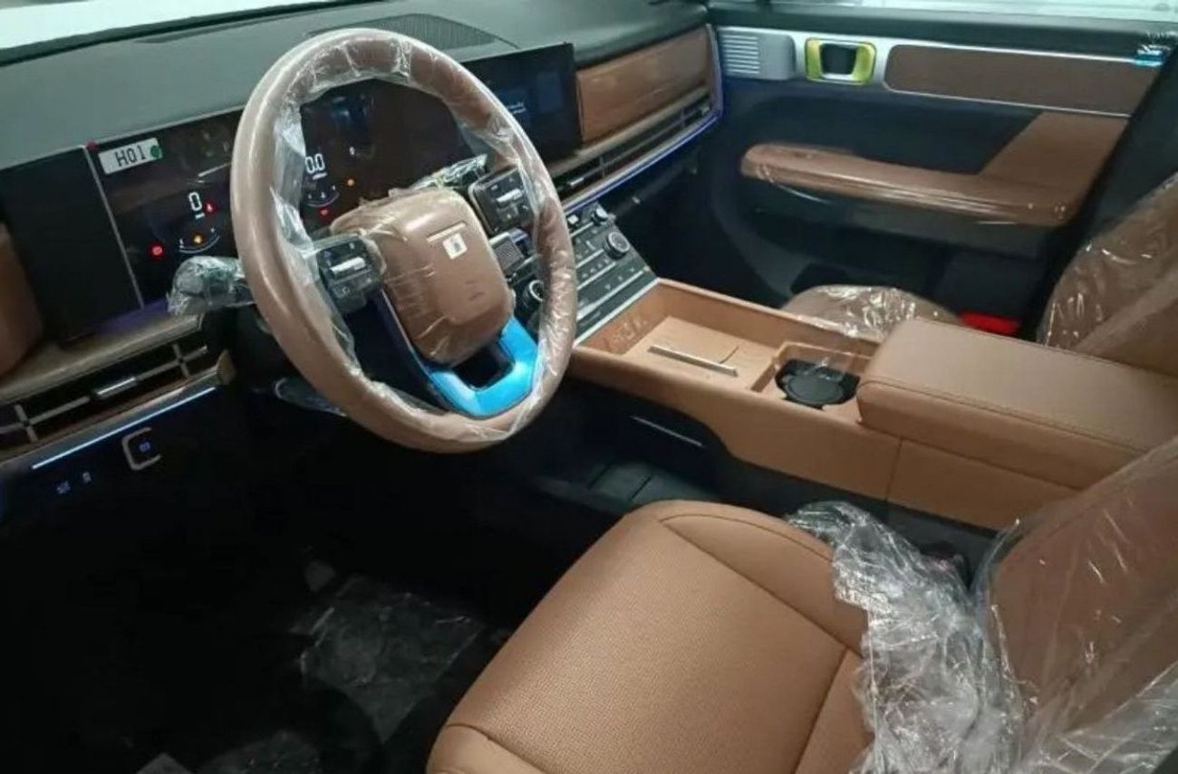 Hyundai Santa Fe 2.5L PETROL 2025 GCC