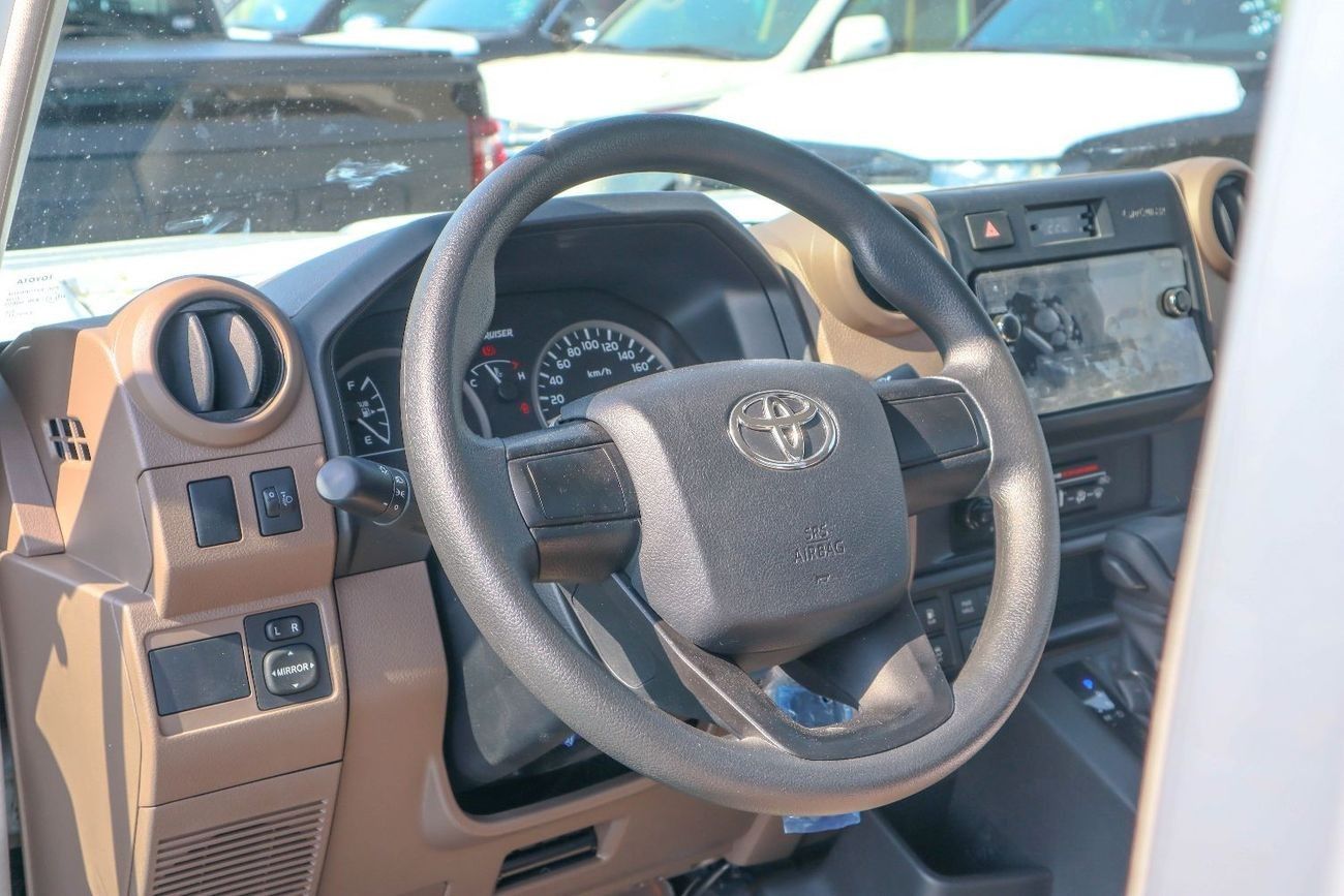 Toyota Land Cruiser Pick Up toyota land cruiser single cab 4.0L 2024 model A/T 0km