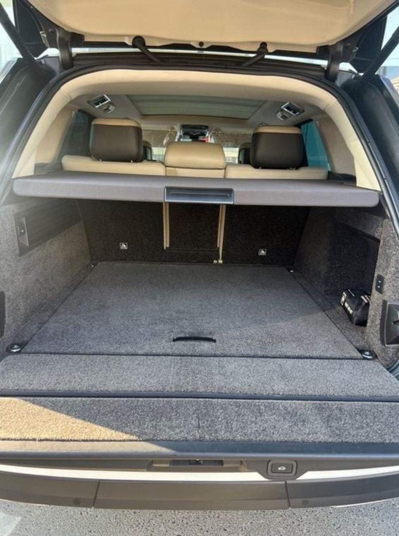 Land Rover Range Rover HSE 3.0L (375 HP)