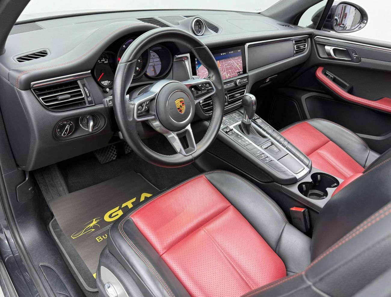 بورش ماكان Std 2.0L (252 HP) 2021 Porsche Macan, 2025 Porsche Warranty, Full Porsche Service History, Excellent