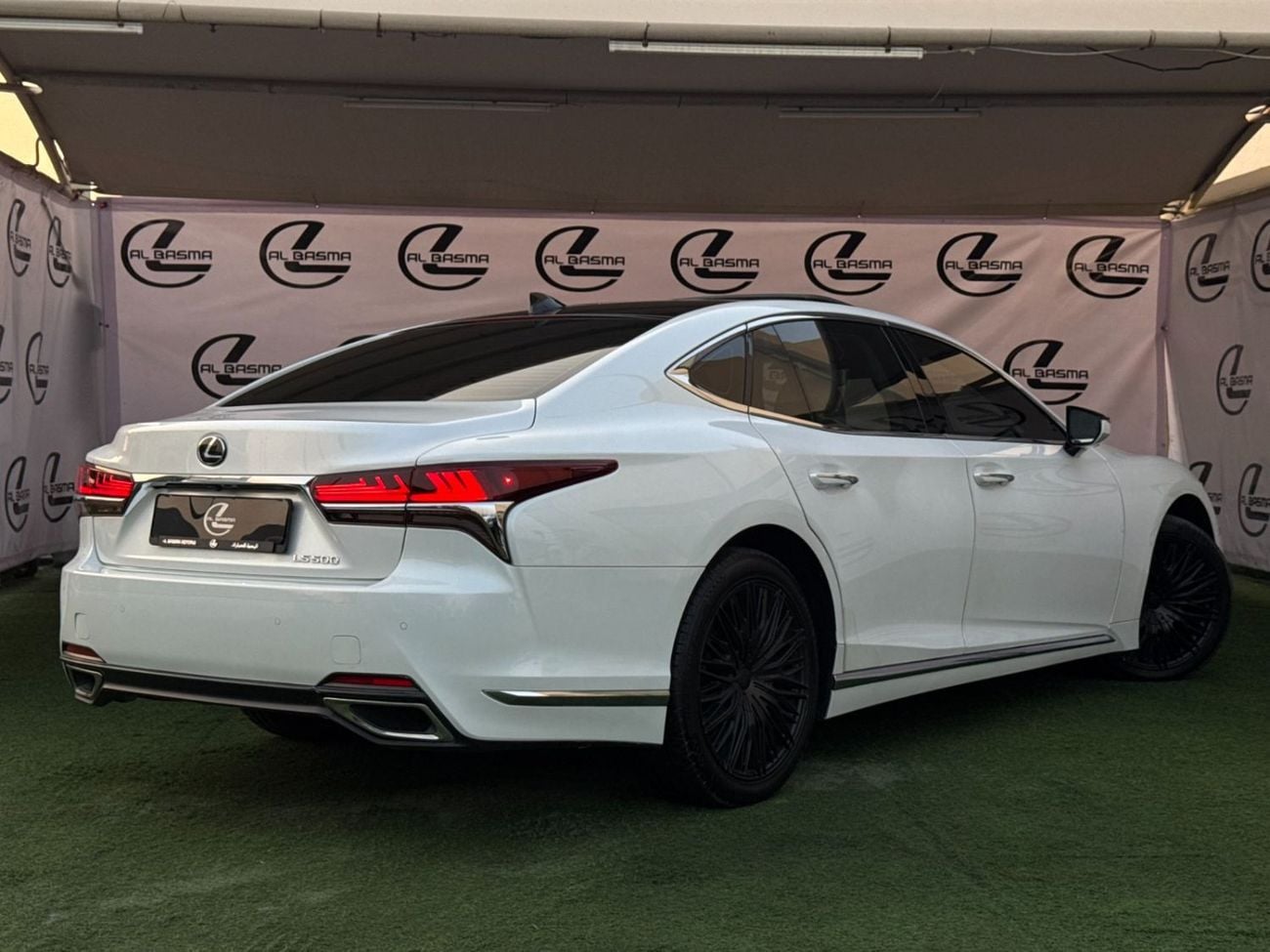 Lexus LS500 TITANIUM