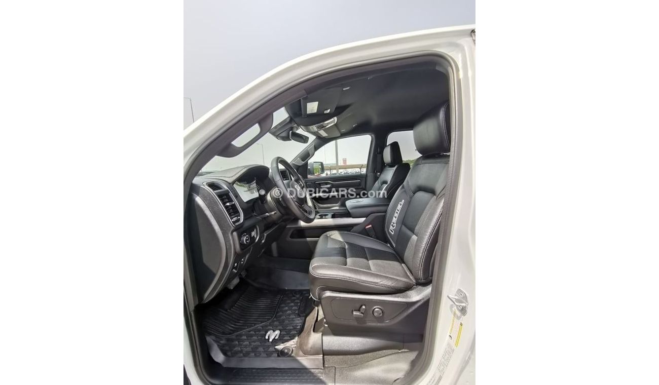 رام 1500 Dodge RAM Rebel-2022-White