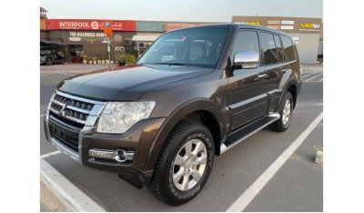 Mitsubishi Pajero GLS Mid