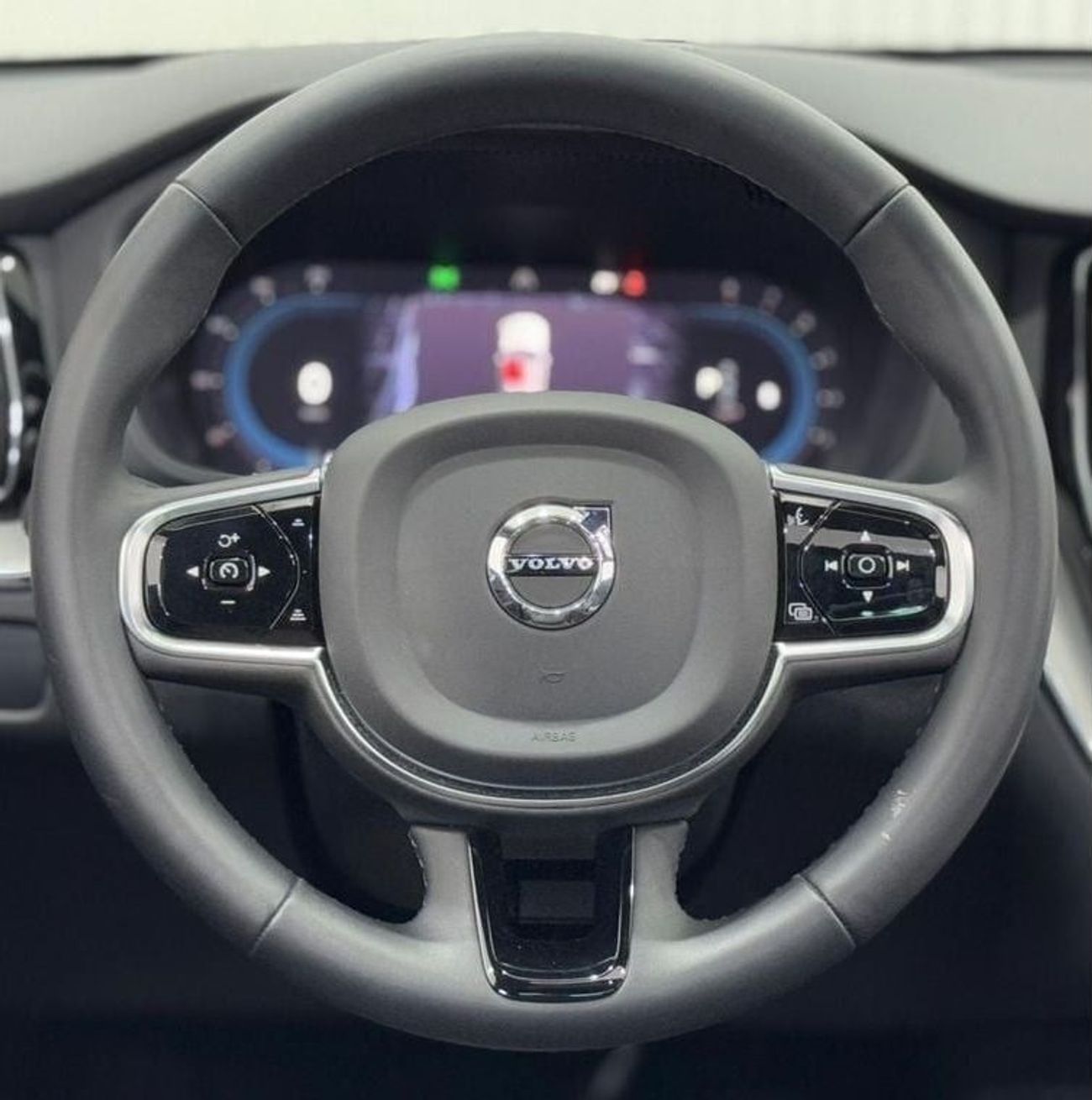 Volvo XC60 B5 Inscription 2024 Volvo XC60 B5 Ultimate Dark, Dec 2026 Volvo Warranty, Very Low Kms, GCC