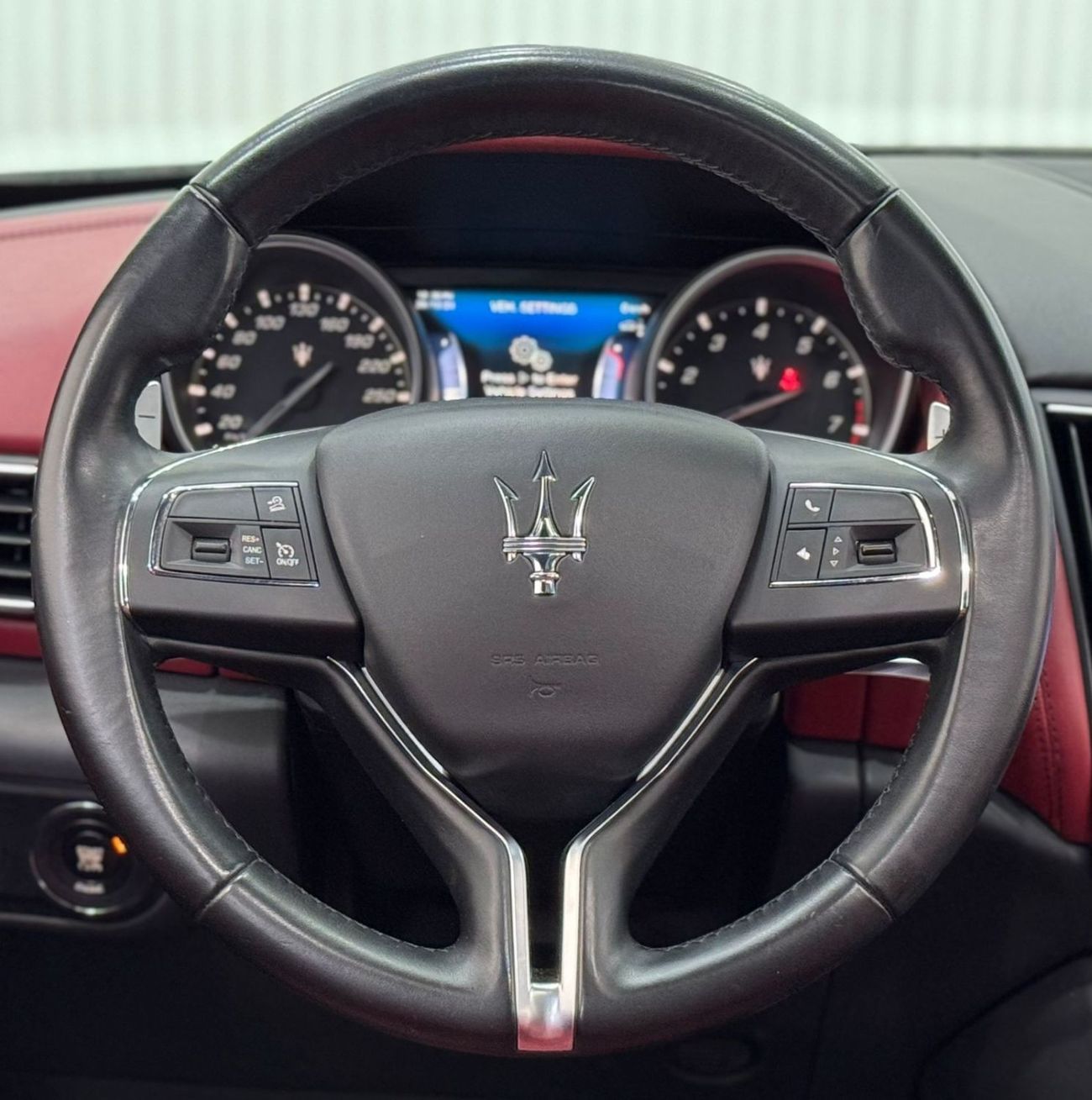 مازيراتي ليفونت Std 3.0L (350 HP) 2017 Maserati Levante, Warranty, Full Maserati Service History, Excellent Conditio