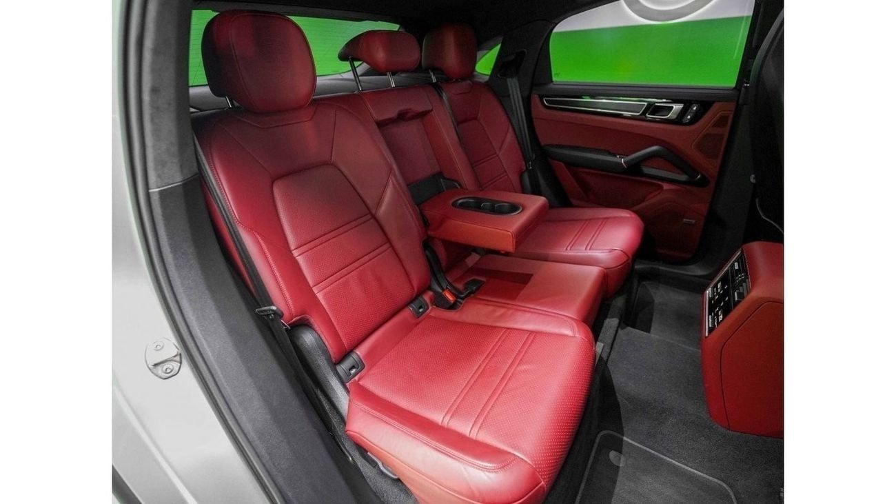 بورش كايان CAYENNE GTS COUPE - 2023 - GCC - UNDER DEALER WARRANTY - LIKE NEW