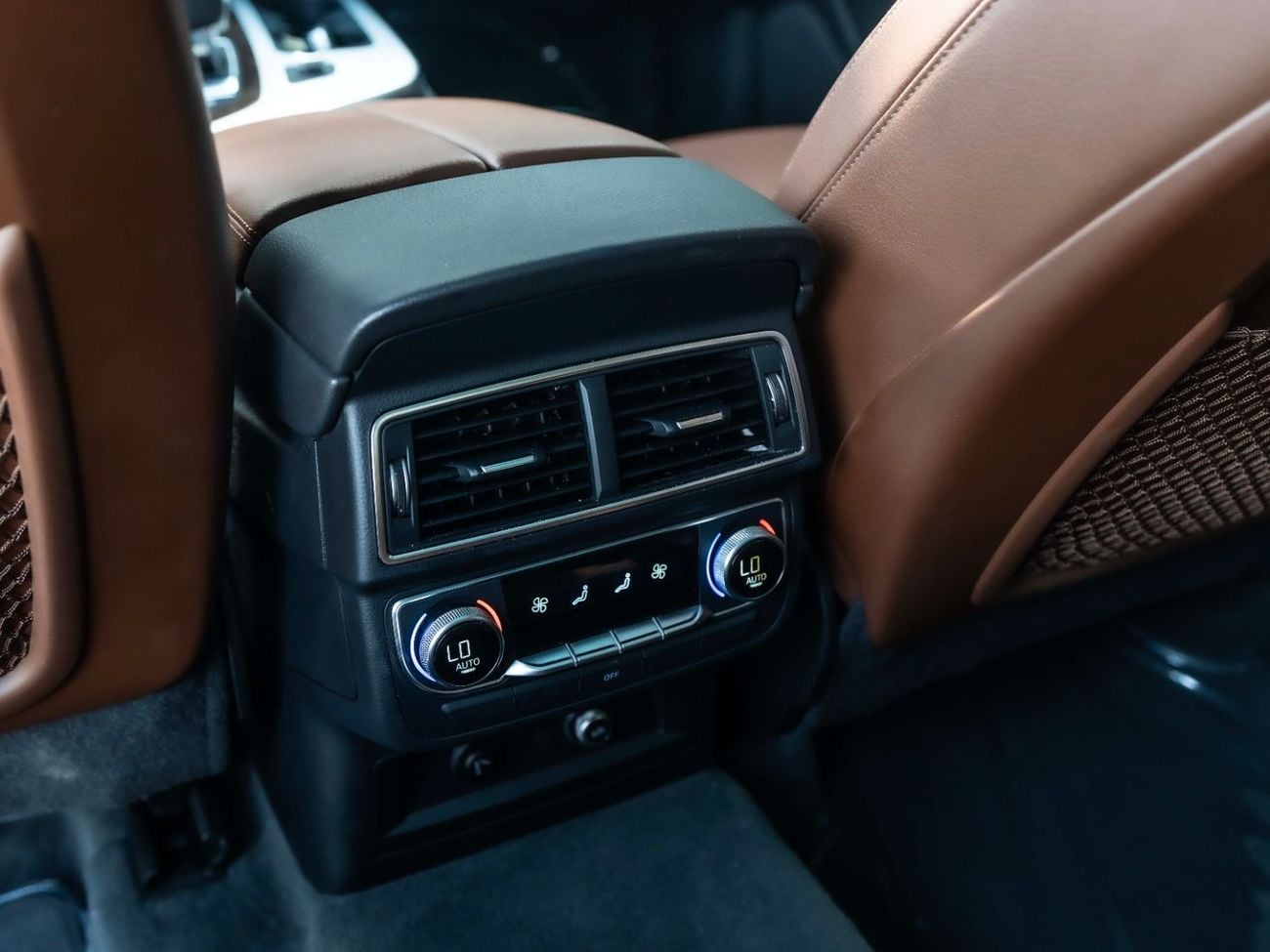 أودي Q7 55 TFSI