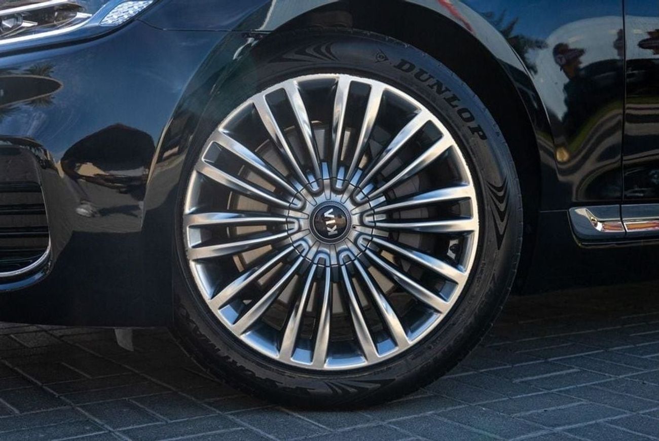 كيا K900 GDI 3.8L Kia K900 2020 GCC under Warranty with Flexible Down-Payment.