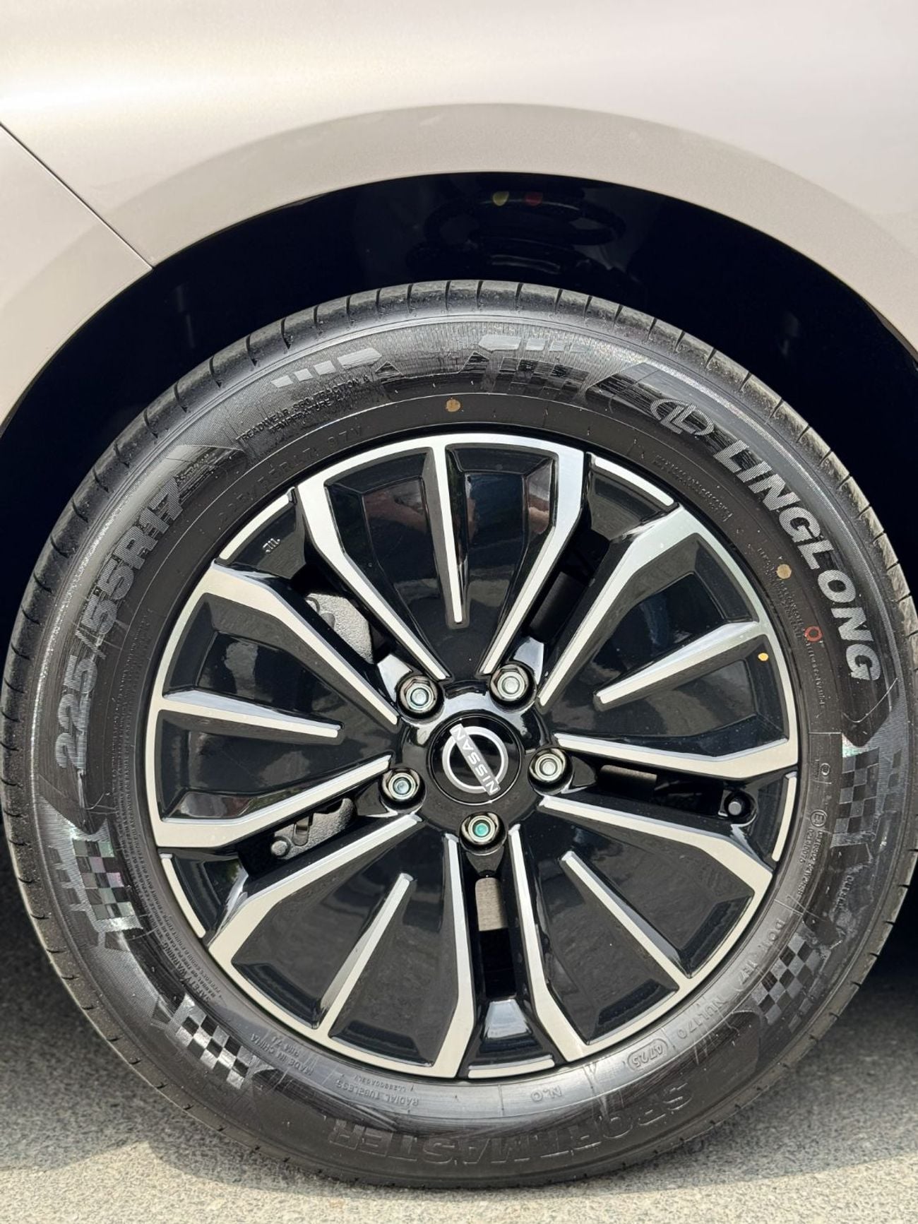 Nissan N6 Nissan N6 180 Max 2025 – Plug-in Hybrid