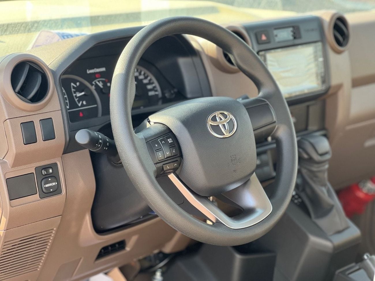 تويوتا لاند كروزر بيك آب Single Cab Std 4.0L TOYOTA LAND CRUISER 2025 4.0L Pick-up
