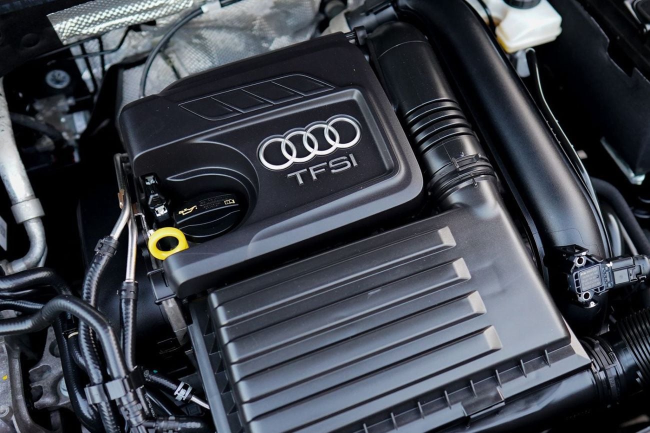 Audi Q3 35 TFSI ADVANCED Audi Q3 35 TFSI 2020 GCC for 1,249.00 AED monthly