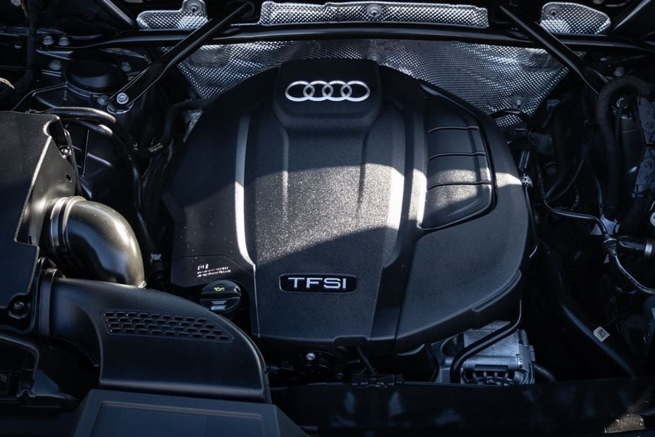 أودي Q5 45 TFSI Quattro S Line 2.0L (252 HP)