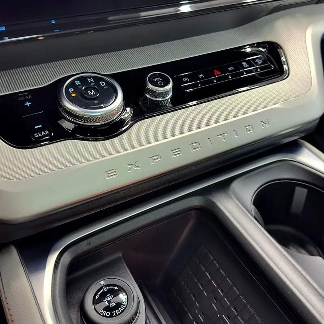 فورد إكسبيديشن ACTIVE XL