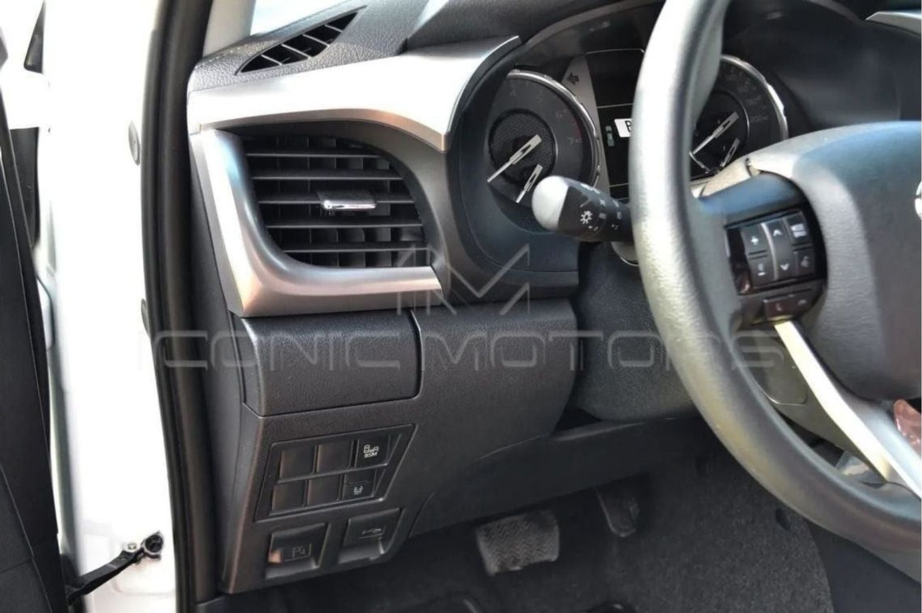 Toyota Hilux 2025 TOYOTA HILUX 2.7 PETROL A/T 4x4 SR5