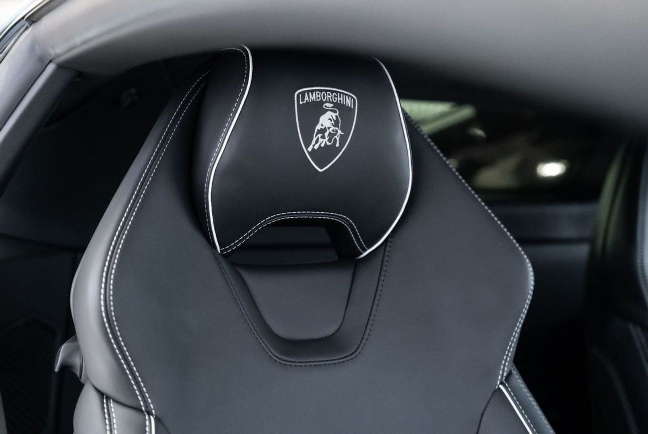 لامبورغيني هوراكان Lamborghini Huracan EVO