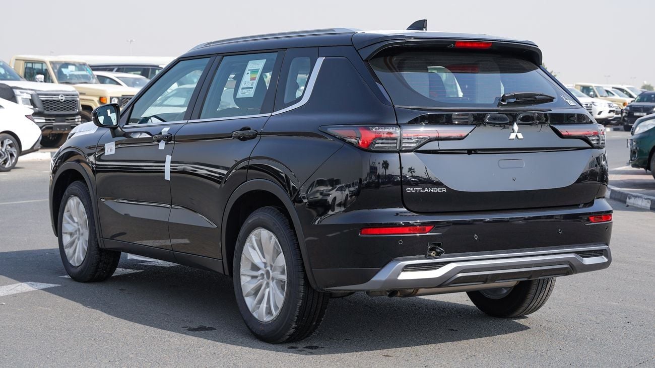 ميتسوبيشي آوتلاندر جديد كلياً 2026 Mitsubishi Outlander High Line (G10) 2.5L 7-ركاب SUV مواصفات الخليج