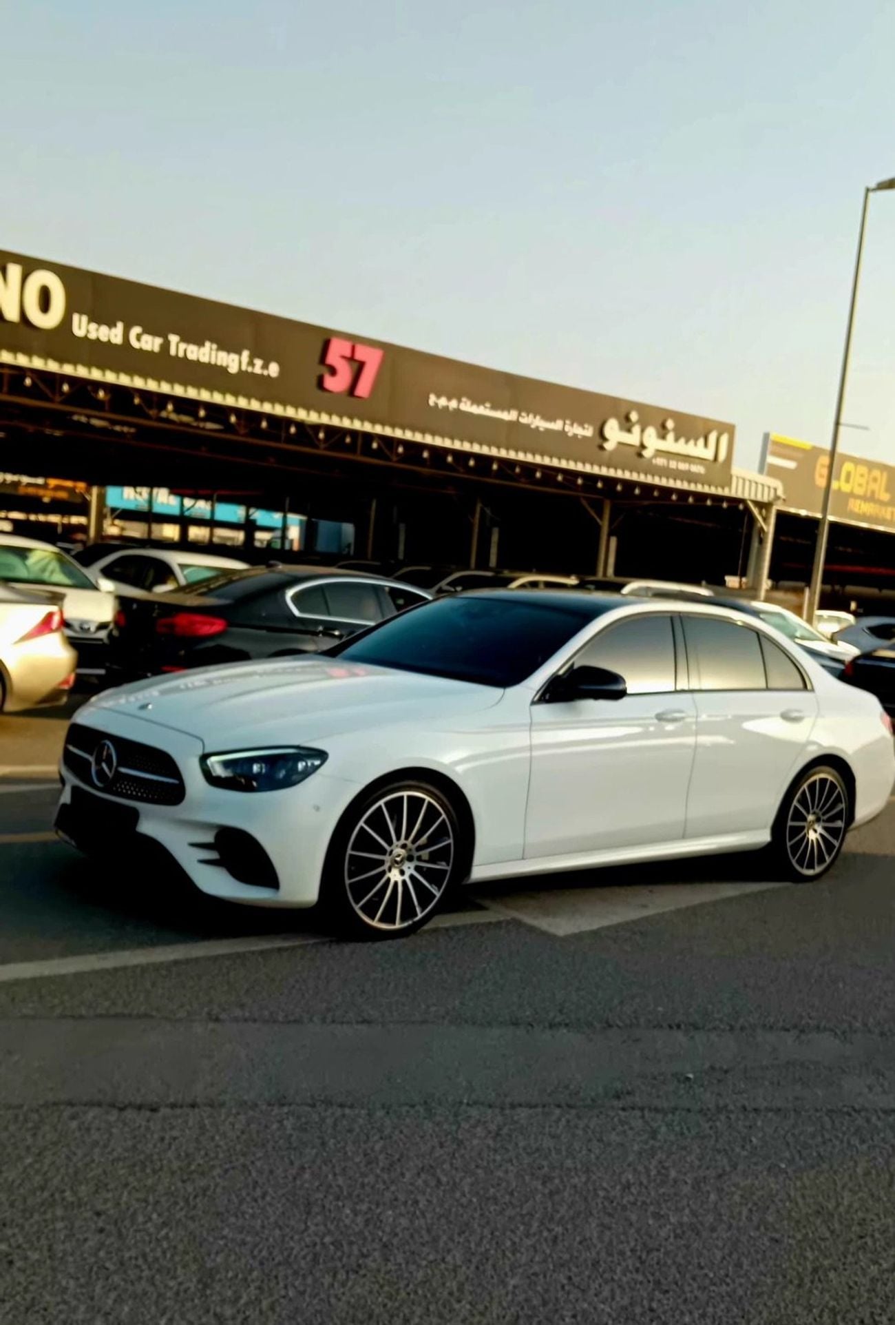 مرسيدس بنز E 350 4MATIC (NON GCC) مرسيدس E350