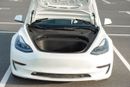 Tesla Model 3 usa All Wheel Drive