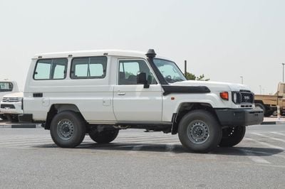 تويوتا لاند كروزر 70 LC 78 HARDTOP 4.0L MT TOYOTA LAND CRUISER AMBULANCE 4.0L 4WD AT SUV 2025