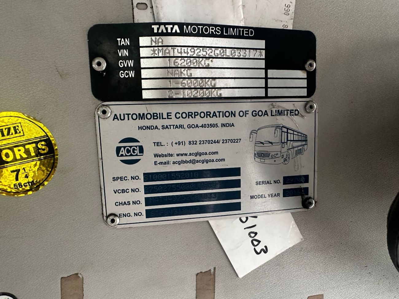 Tata LPO 1618 GCC BUS PASSENGERS 67 SEATS NON AC