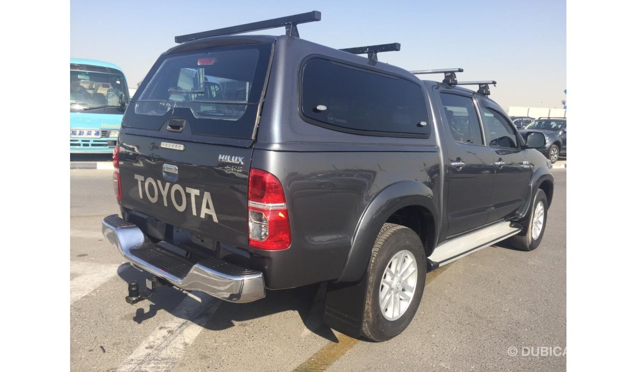 Toyota Hilux Pickup (Double cabin)