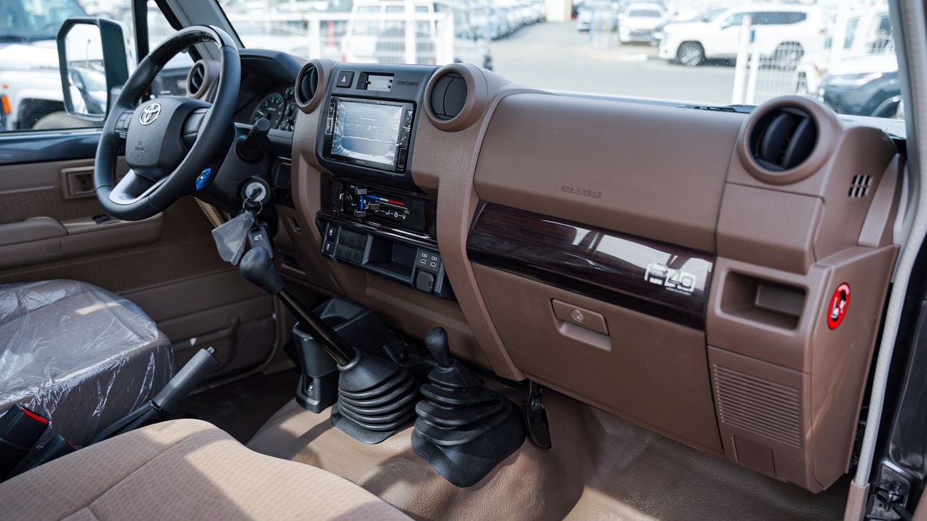 Toyota Land Cruiser Pick Up