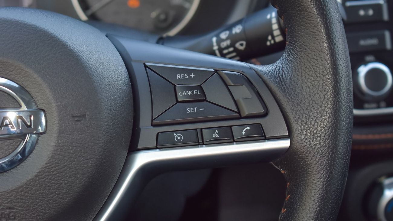 نيسان كيكس SR