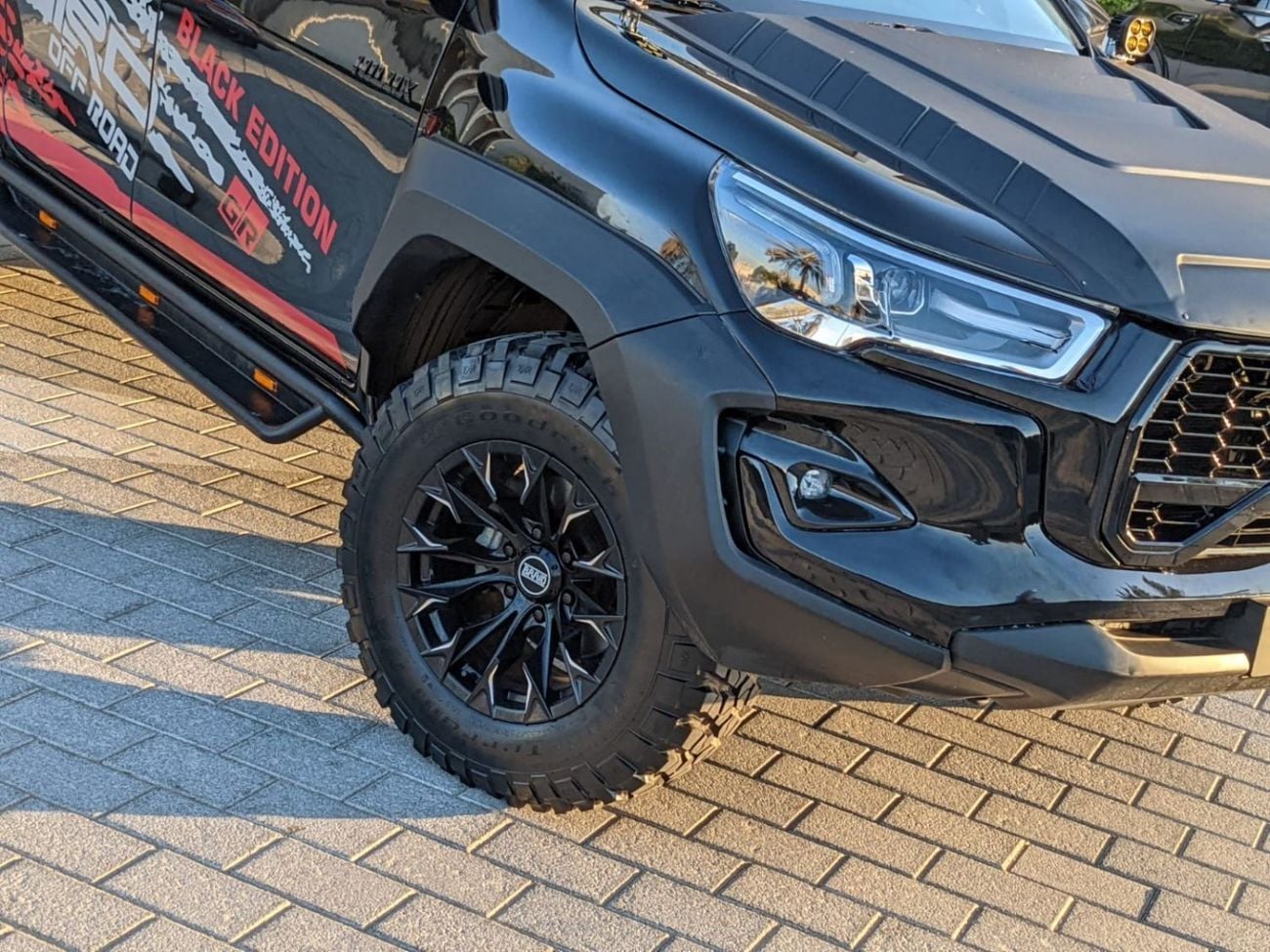Toyota Hilux ADVENTURE