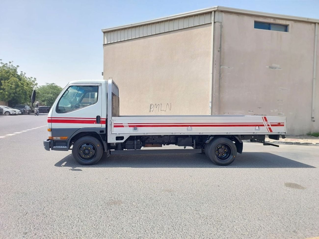 Mitsubishi Fuso Canter MITSUBISHI CANTER TRUCK RHD 1997 MODEL 4.5 L DIESEL MANUAL(PM31580)
