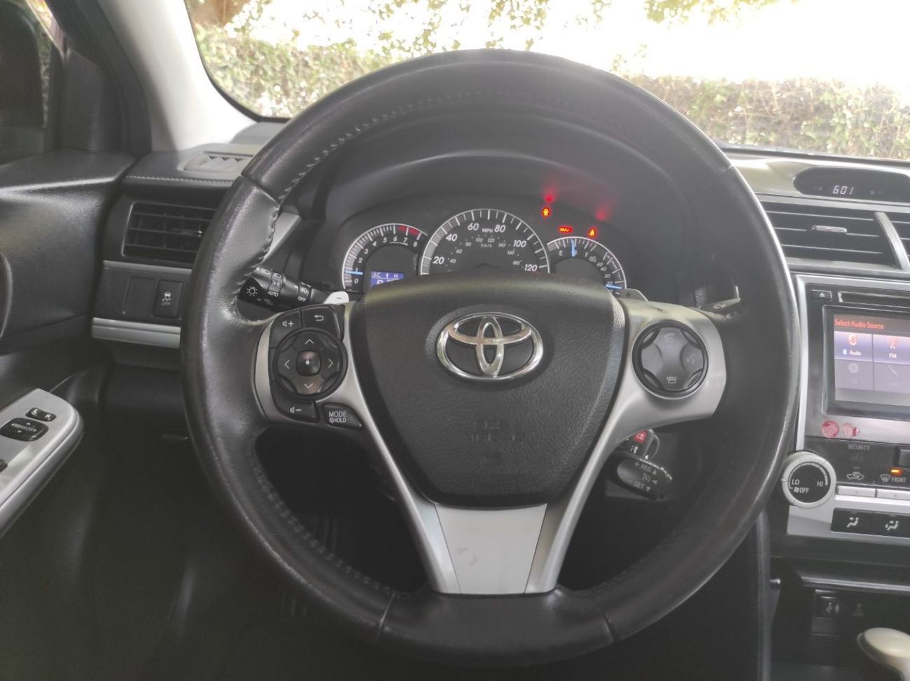 Toyota Camry GLX+ 2.5L Toyota Camry 2014 V4 2.5 Full options no1